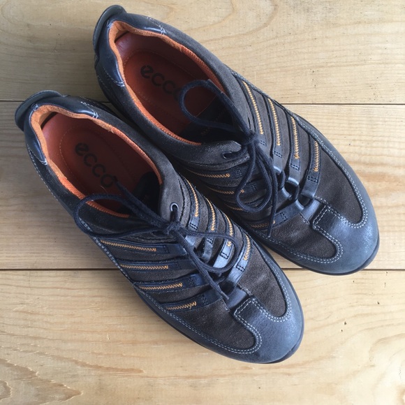 ecco retro sneaker
